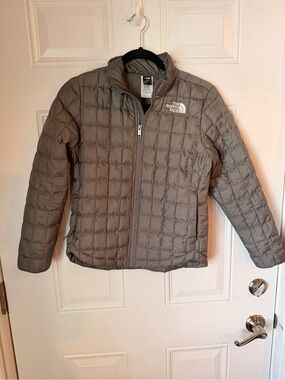 The North Face Kids' Gray Quilted Insulated Puffer Jacket